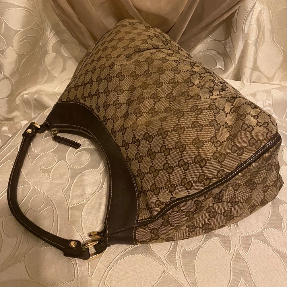 Authentic Gucci Key Ring Hobo - image 5